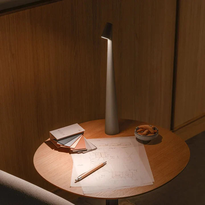 Coreshine | LED Table Lamp