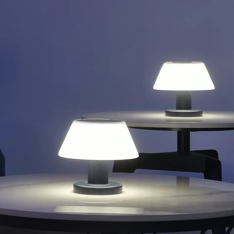 Lumiere | Solar Table Lamp