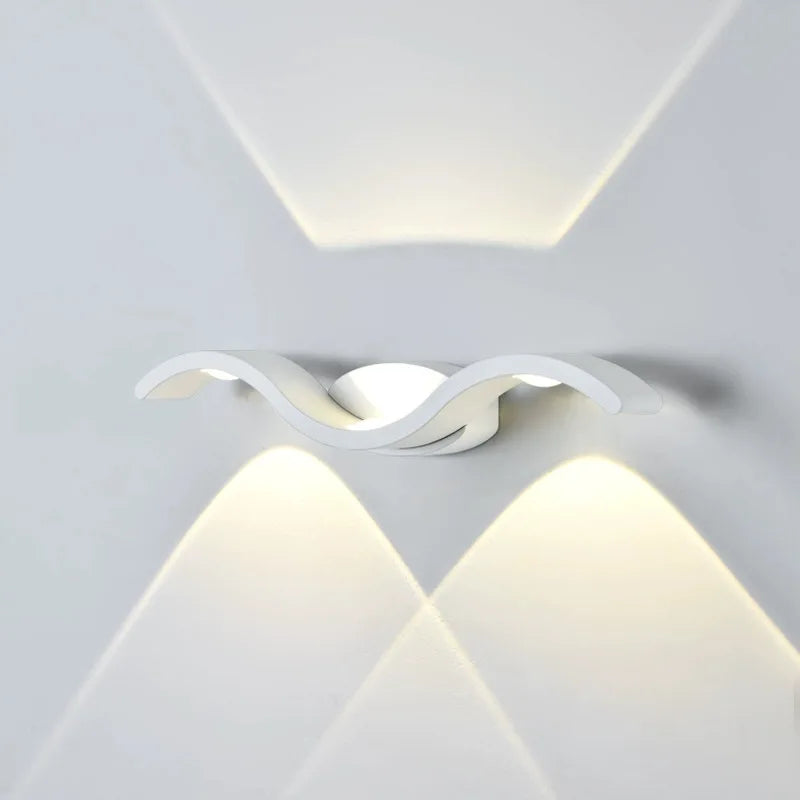 EmberRay LED Wall Light